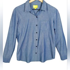 QMack vintage womans chambray shirt size medium pit to pit 19in 25in in lenght